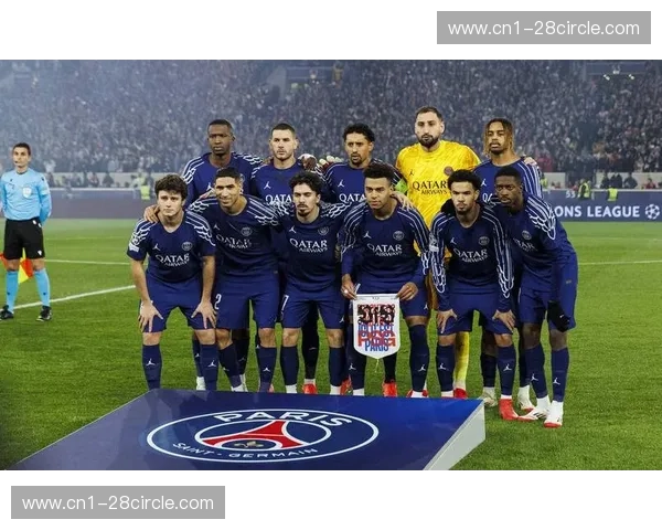 里昂13连胜背后藏隐患 核心球员频繁染黄恐成争冠绊脚石