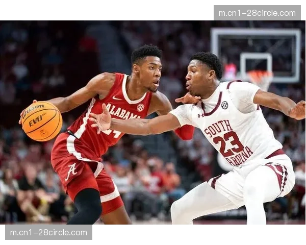 向余望半决赛精彩抽射 锋线新星展现终结能力 向余望半决赛精彩抽射 锋线新星展现终结能力